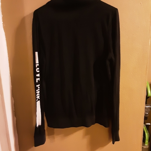 Victoria's secret pink Pullover Medium - Picture 2 of 2